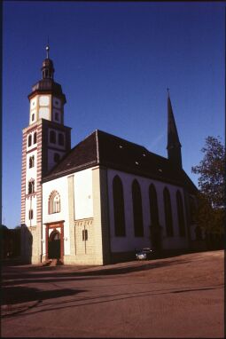 Bild: Georgenkirche in Rötha
