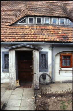 Bild: Windfang an einem Umgebindehaus in Jonsdorf