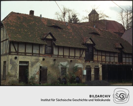 Wirtschaftsgebäude unterhalb der Burg Schönfels