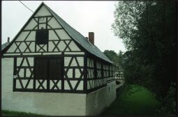 Bild: Fachwerkscheunen am alten Gut in Weischlitz