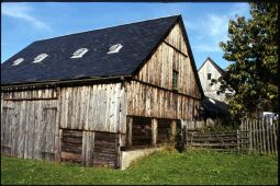 Bild: Blockscheune im Freilichtmuseum Landwüst