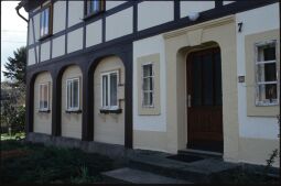 Bild: Eingangstür eines Umgebindehauses in Jonsdorf