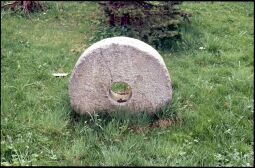 Bild: Mühlstein in Jonsdorf