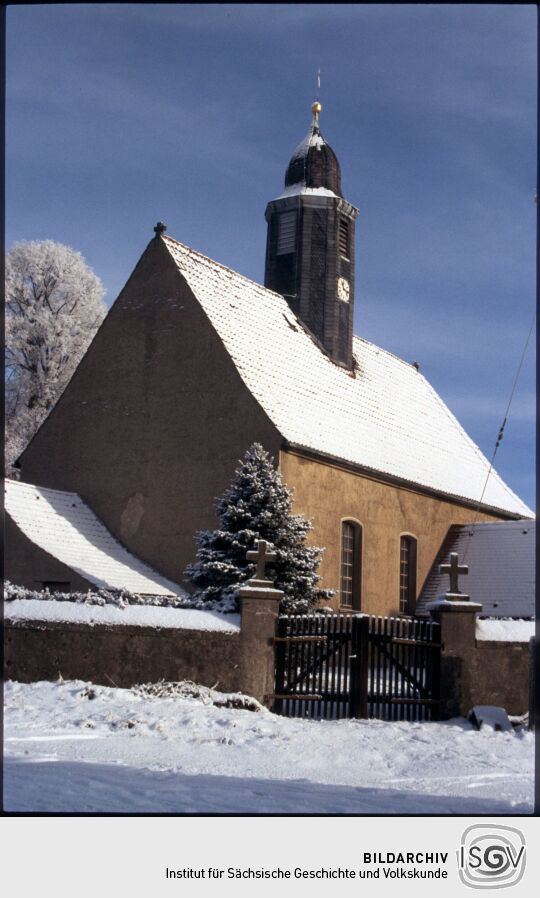 Blick auf die Kirche in Kleinröhrsdorf