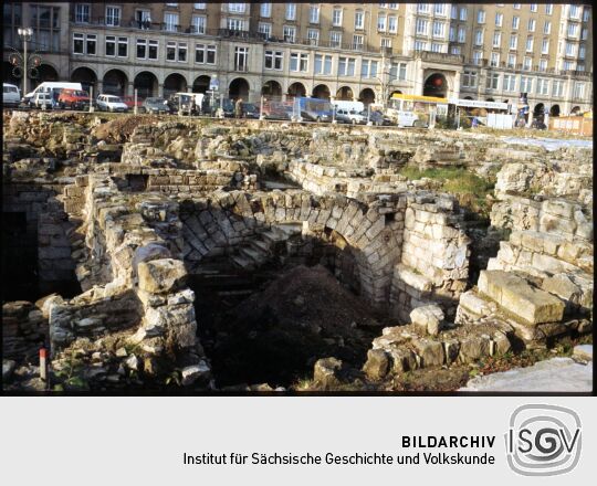 Freigelegte Keller der 1945 zerstörten Gebäude am Dresdner Altmarkt