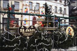 Bild: Bühne für das Nikolausfest in Pulsnitz