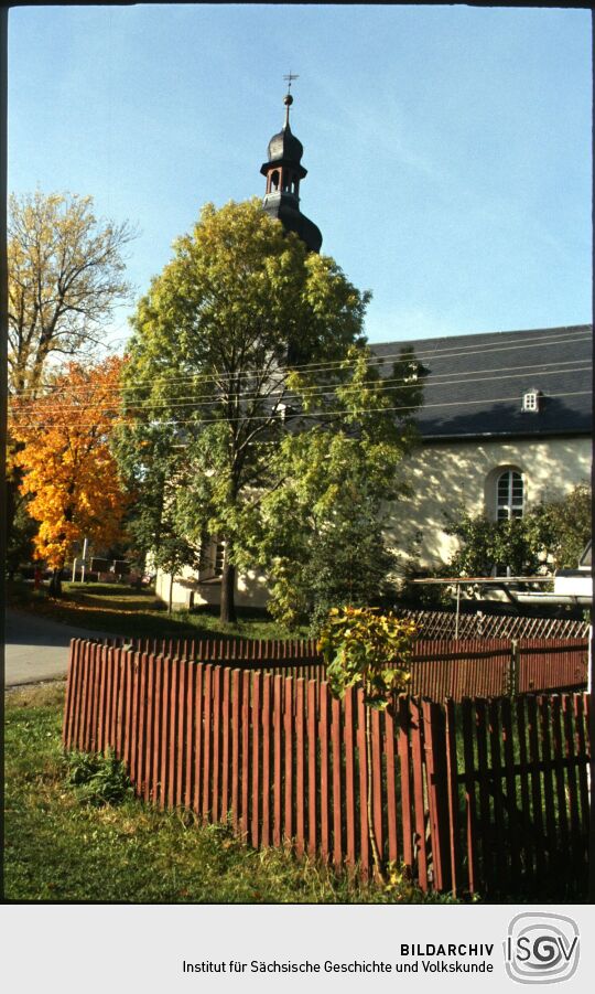 Blick zur Kirche Posseck