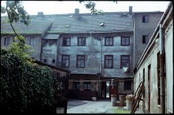 Bild: Hinterhof der Schäferstraße 24 in der Dresdner Friedrichstadt