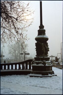 Bild: Fahnenmast am Neustädter Markt im Winter