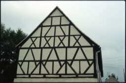 Bild: Fachwerkscheune im Bereich des Alten Guts in Weischlitz im Vogtland