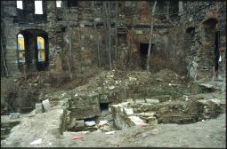 Bild: Freigelegte Kellergeschosse in den Ruinen des Dresdner Taschenbergpalais