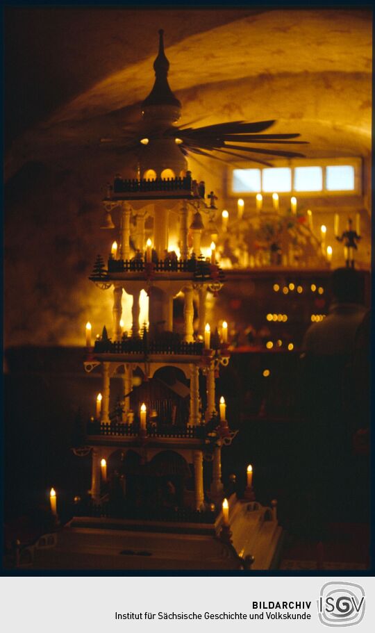 Weihnachtspyramide in der 'Lederkammer' im Lohgerber- Stadt- und Kreismuseum Dippoldiswalde