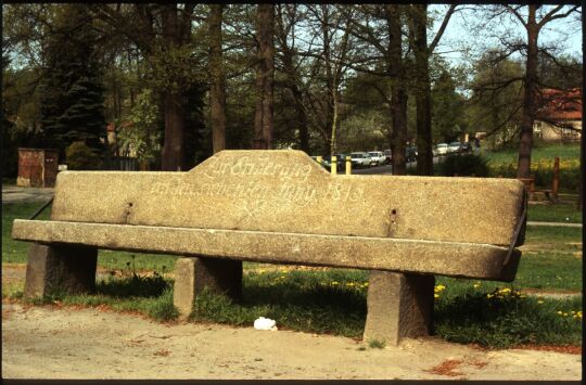 Bank als Denkmal für de Rückkehr des sächsischen Königs 1815 im Lutherpark Bischofswerda