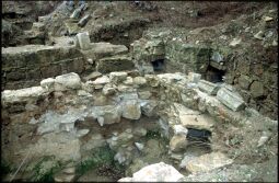 Freigelegte Kellergeschosse in der Ruine des Dredsner Taschenbergpalais