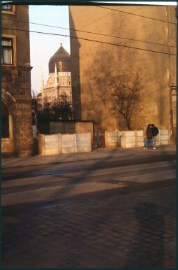 Bild: Blick von der Friedrichstraße zur Kuppel der Zigarettenfabrik Yenidze