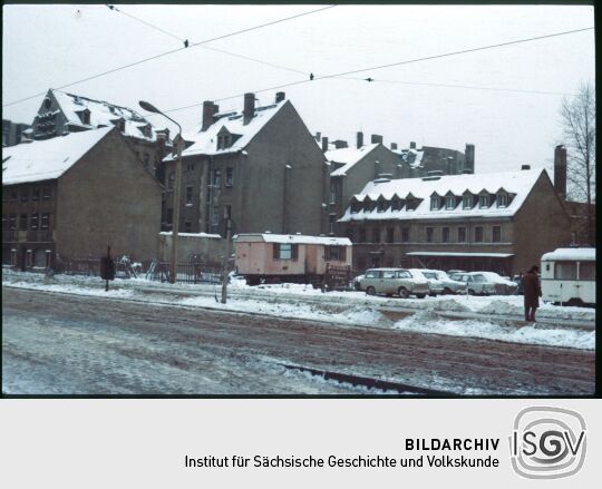 Verschneite Gebäude an der Weißeritzstraße in der Dresdner Freidrichstadt