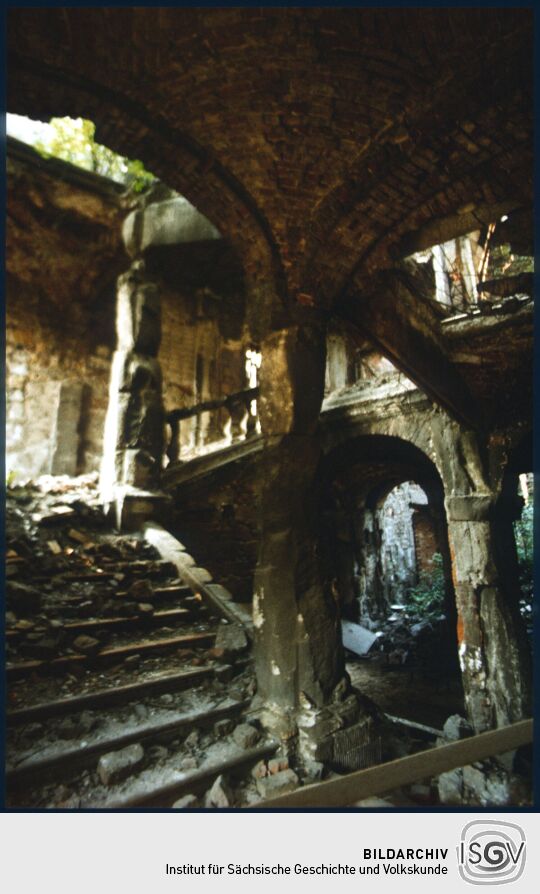 Englische Treppe in der Ruine des Dresdner Schlosses