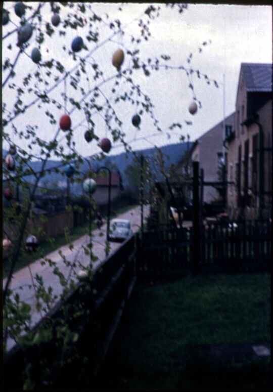 Osterbäumchen in Prossen