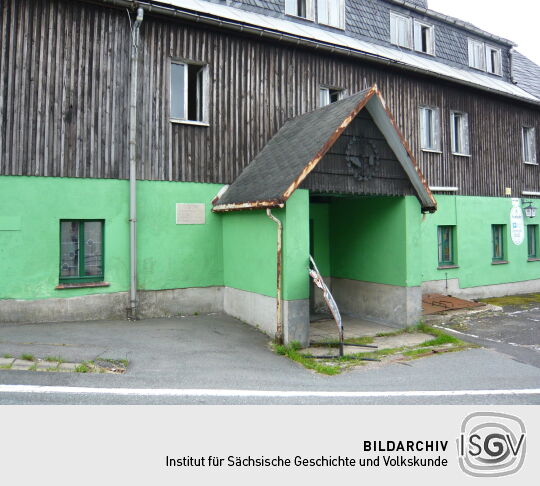 Eingangsbereich der Gaststätte "Sächsischer Reiter" in Zinnwald