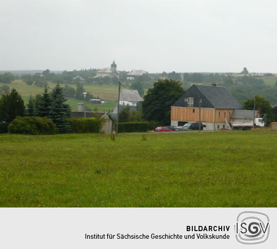 Blick von Zinnwald nach Cinovec in CZ