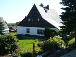 Bild: Wohnhaus auf dem Gelände der historischen Exulantensiedlung in Georgenfeld
