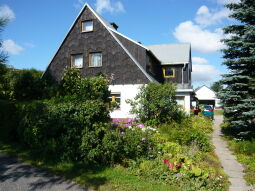Bild: Wohnhaus auf dem Gelände der historischen Exulantensiedlung in Georgenfeld