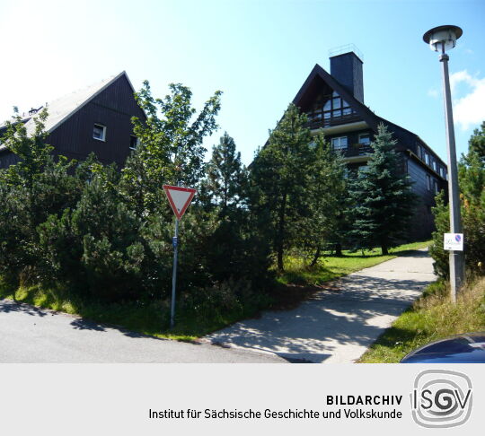 Wohnhäuser am "Ferienhotel Lugsteinhof" in Georgenfeld