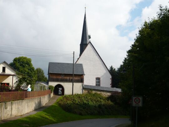 Torhaus an der Kirche in Claußnitz