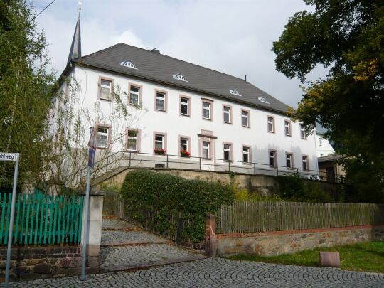 Das alte Schulgebäude in Claußnitz