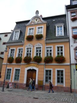 Bild: Wohn- und Geschäftshäuser in der Rochlitzer Straße in Mittweida