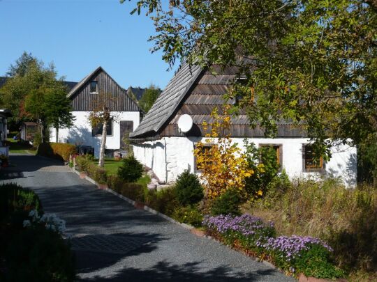 Wohnhäuser der historischen Exulantensiedlung in Georgenfeld