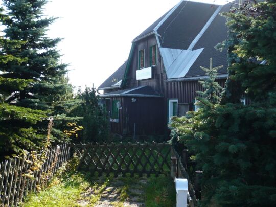 Das ehemalige Hochmoor-Café in der Hochmoorstraße in Georgenfeld