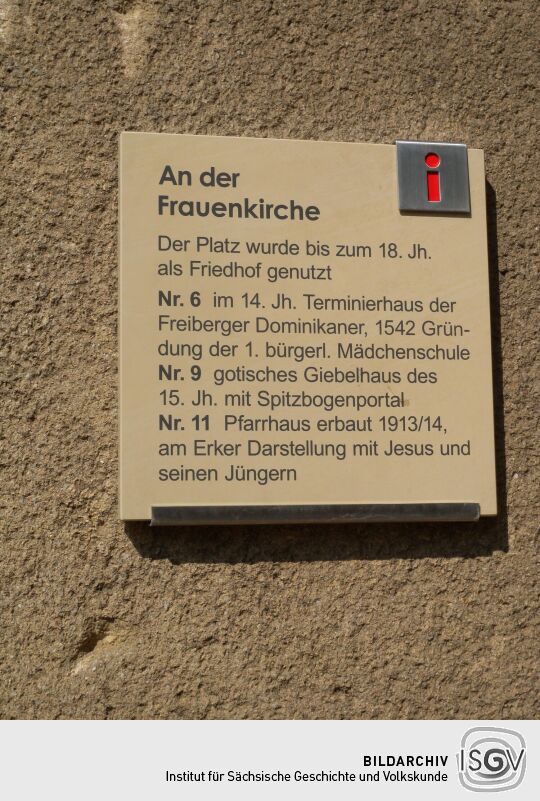 Meißen - An der Frauenkirche - Infotafel zu den Gebäuden