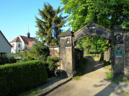 Meißen - Friedhofseingang und Kapelle (Kapellenweg)