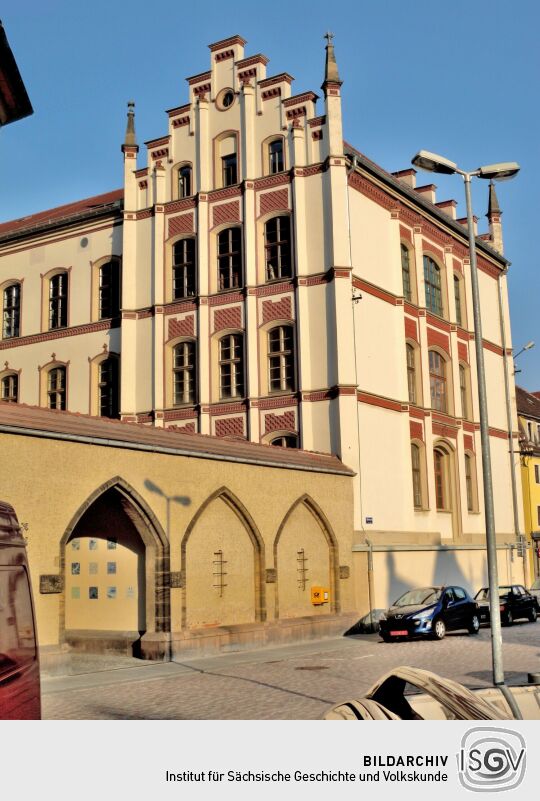 Meißen, Kleinmarkt - Tor zu Schulplatz/ "Rote Schule" (nach Bausubstanz)