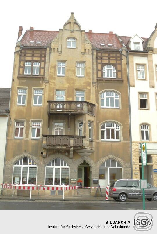 Meißen - Neugasse 10 mit Erker und Holzbalkonen