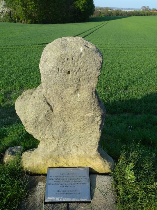 Wegkreuz mit Infotafel zwischen Bockwen und Reichenbach (Bild 21-23)