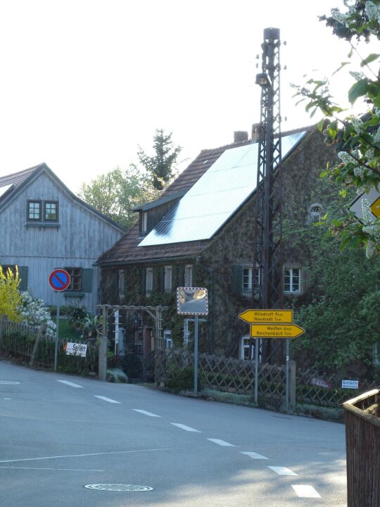 1997 prämierter Hof - Umnutzung mit Solaranlage (Bilder 301326-30)