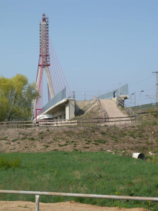 Niederwartha - Neue Eisenbahnbrücke